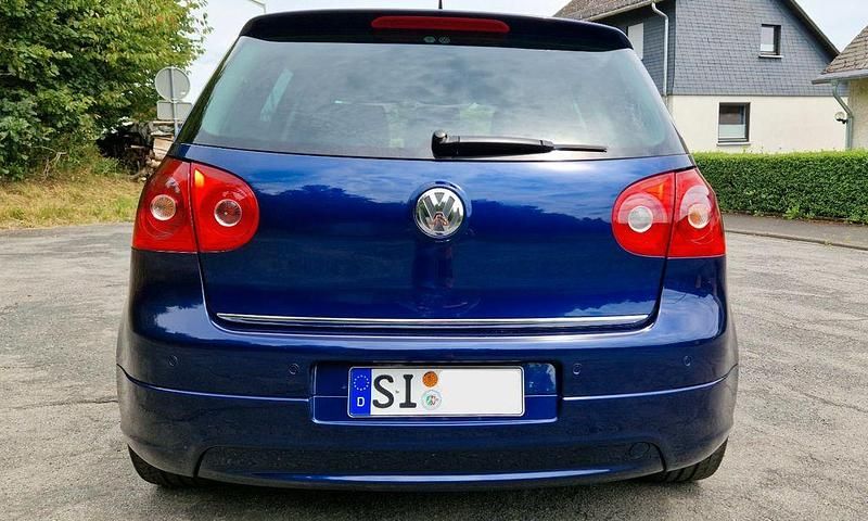 Gebraucht VW Golf IV Individual 116 PS (85 kW) 2006 Blau Limousine