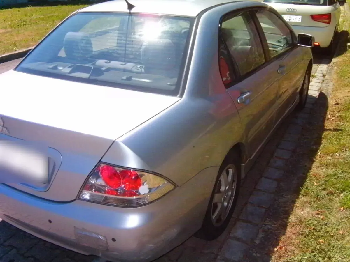 Gebraucht Mitsubishi Lancer 100 PS (73 kW) 2005 Silber Kombi