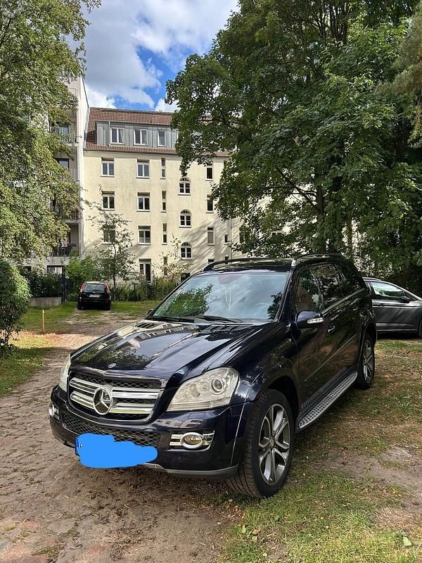 Blau Gebraucht 2008 Mercedes GL420 AMG SUV | 12.395 € (Teuer) - Bild 1/4