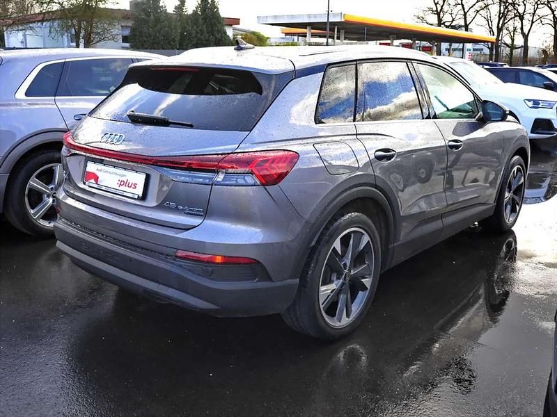 Gebraucht Audi Q4 e-tron Advanced 210 kW (286 PS) 2023 Taifungrau metallic SUV