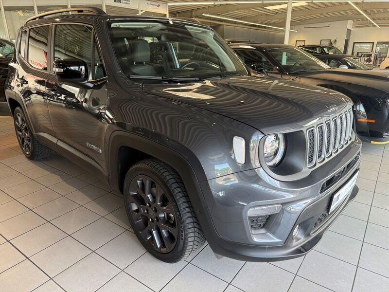 Gebraucht Jeep Renegade 131 PS (96 kW) 2024 Grey metallic SUV