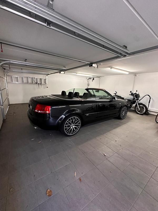 Schwarz Gebraucht 2009 Audi A4 Cabriolet S-Line Cabrio | 9.500 € (Teuer) - Bild 1/4