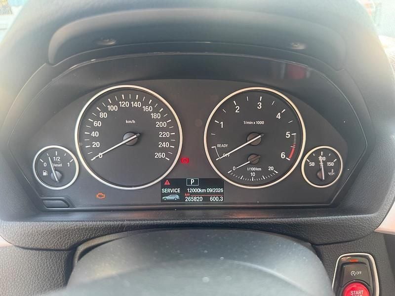 Second-hand BMW 320 184 CP (135 kW) 2013 Negru Break