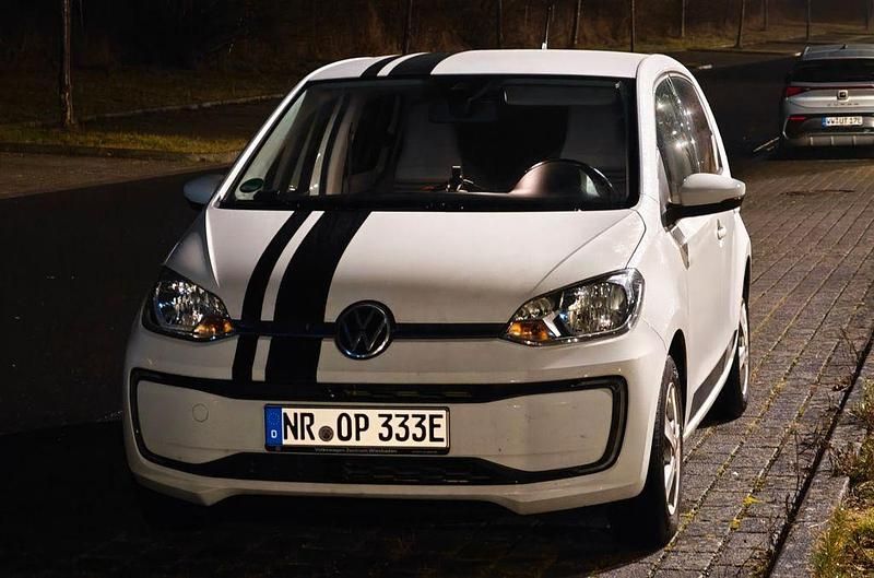 Gebraucht VW e-up! 61 kW (83 PS) 2020 Weiß Kleinwagen