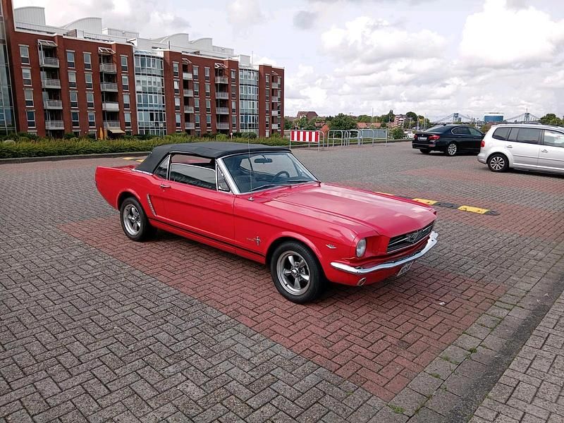 Gebraucht Ford V8 200 PS (147 kW) 1965 Rot Cabrio