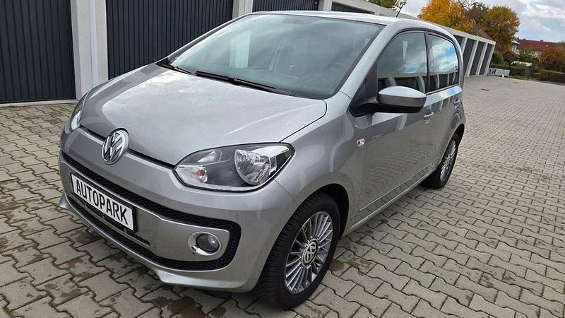 Silber Gebraucht 2014 VW up! Kleinwagen | 6.990 € - Bild 1/4