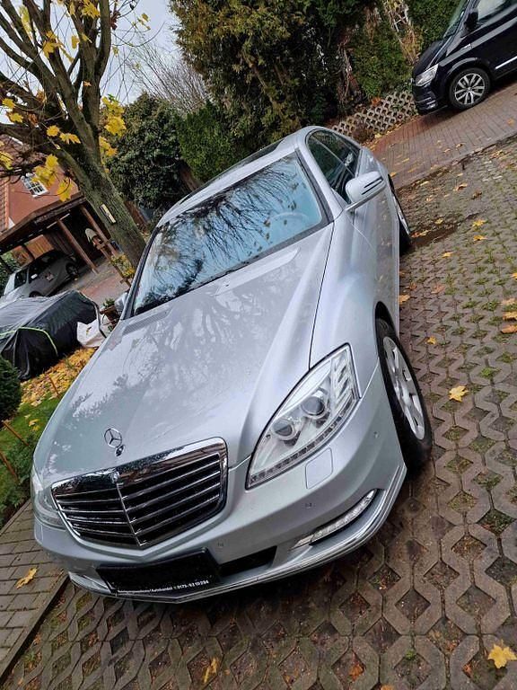 Iridiumsilber Gebraucht 2009 Mercedes S400 Limousine | 17.000 € (Fairer Preis) - Bild 1/4