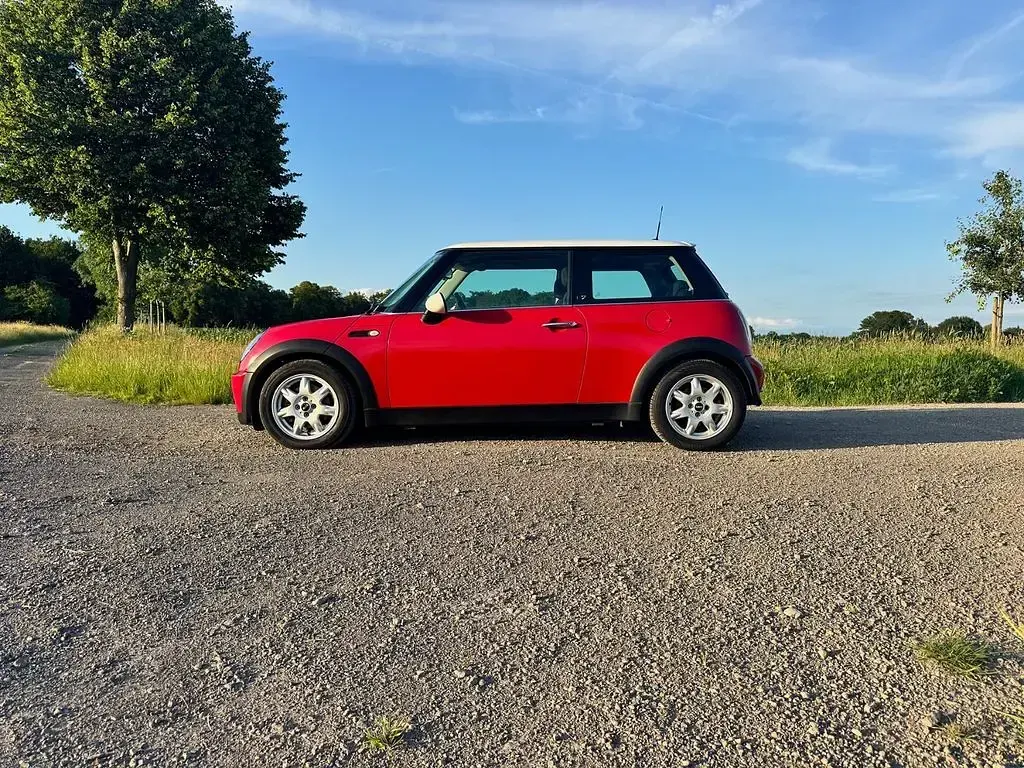 Gebraucht Mini Cooper Seven 116 PS (85 kW) 2005 Rot Kleinwagen