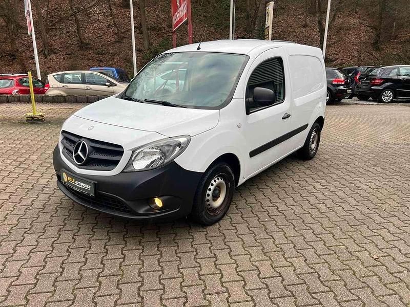 Gebraucht Mercedes Citan 108 80 PS (58 kW) 2015 Arktikweiss Van / Kleinbus
