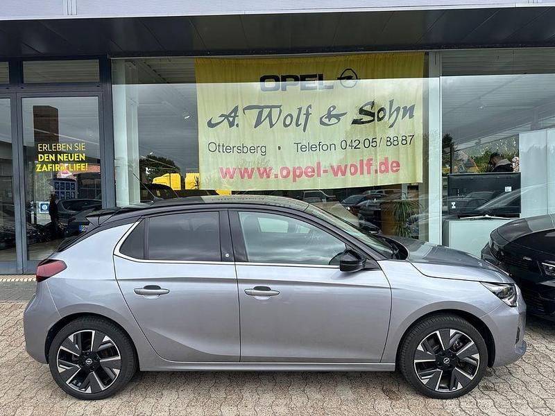 Gebraucht Opel Corsa-e Ultimate 100 kW (136 PS) 2021 Silber Kleinwagen