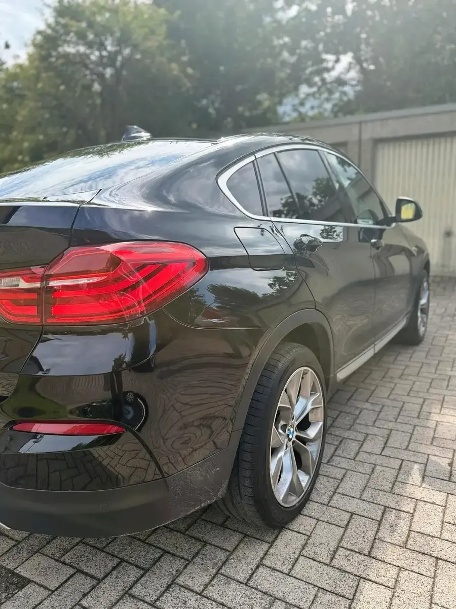 Gebraucht BMW X4 190 PS (139 kW) 2016 Schwarz SUV