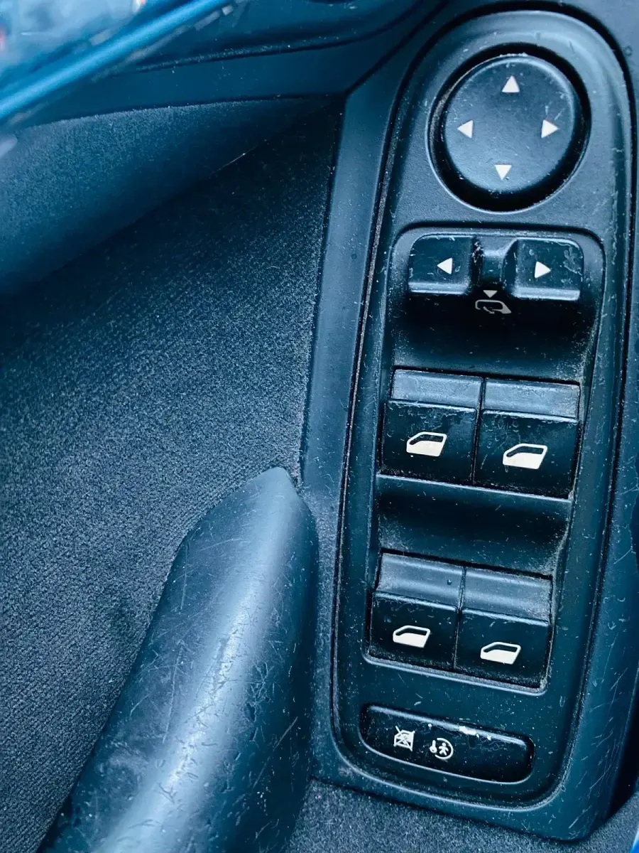 Used Citroën C4 160 HP (117 kW) 2010 Black Minivan