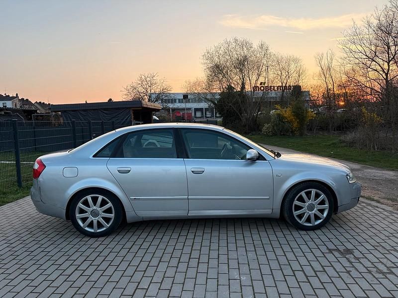 Gebraucht Audi A4 S-Line 190 PS (139 kW) 2004 Silber Limousine