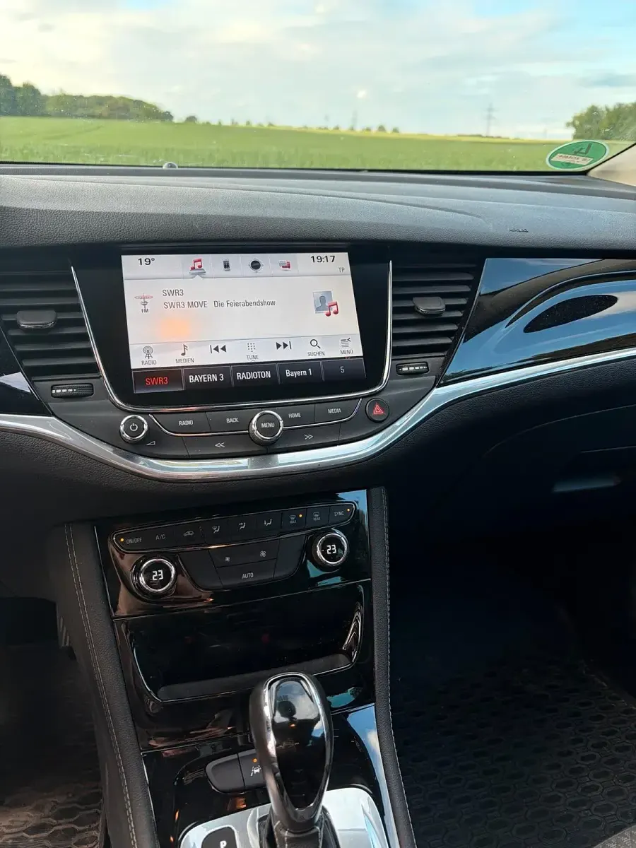 Gebraucht Opel Astra 136 PS (100 kW) 2017 Grau Kombi
