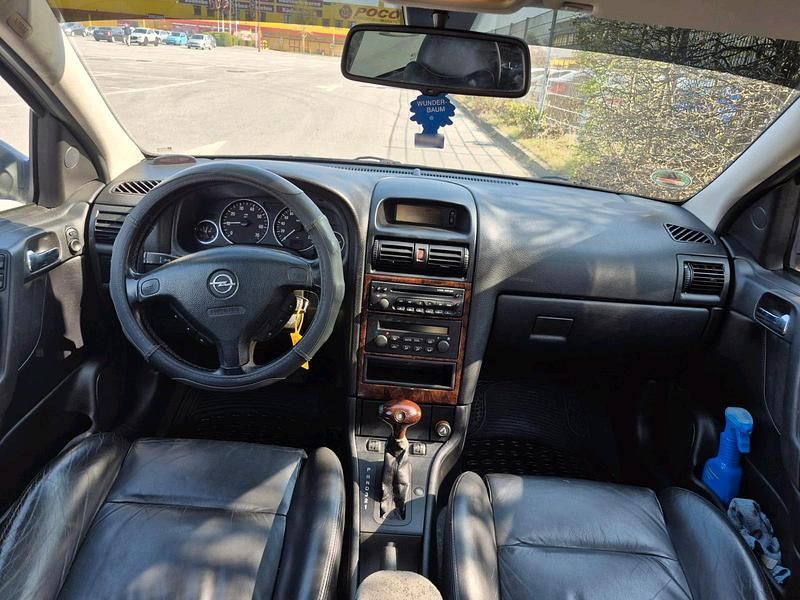 Gebraucht Opel Astra 120 PS (88 kW) 2002 Schwarz Kombi