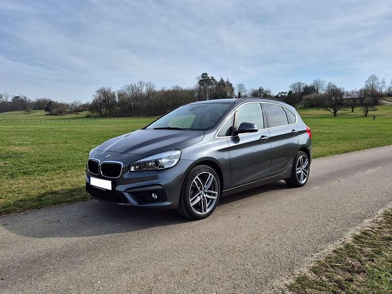 Gebraucht BMW 220 192 PS (141 kW) 2018 Grau Kombi