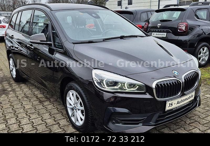 Gebraucht BMW 216 116 PS (85 kW) 2021 Sparkling brown metallic Van / Kleinbus