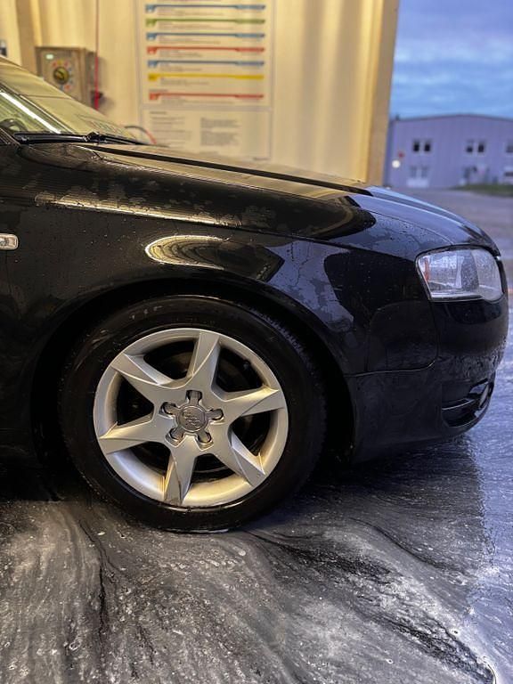 Gebraucht Audi A4 102 PS (75 kW) 2008 Schwarz Kombi