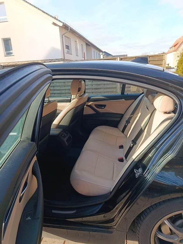 Usata BMW 520 2011 Nero Berlina
