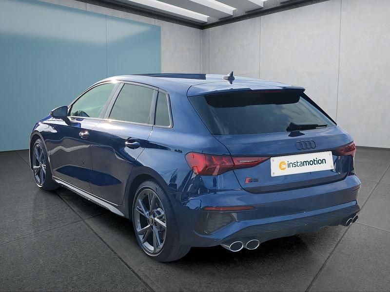 Gebraucht Audi S3 Sportback 310 PS (228 kW) 2024 Blau Kleinwagen