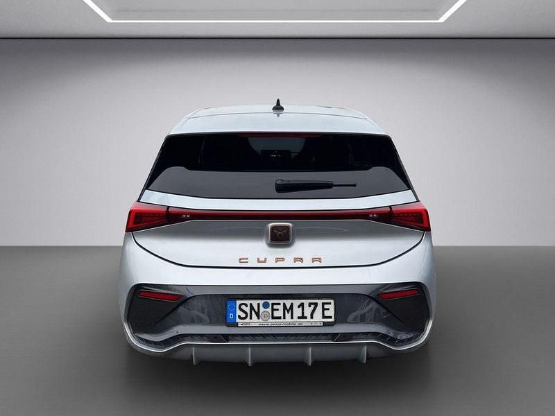 Gebraucht Cupra Born 169 kW (231 PS) 2023 Silber Kleinwagen