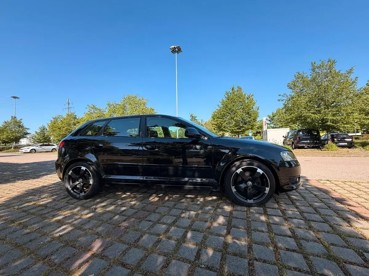 Gebraucht Audi A3 140 PS (102 kW) 2010 Schwarz Kleinwagen