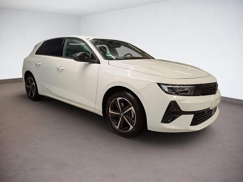 Gebraucht Opel Astra S 131 PS (96 kW) 2024 Weiß Limousine