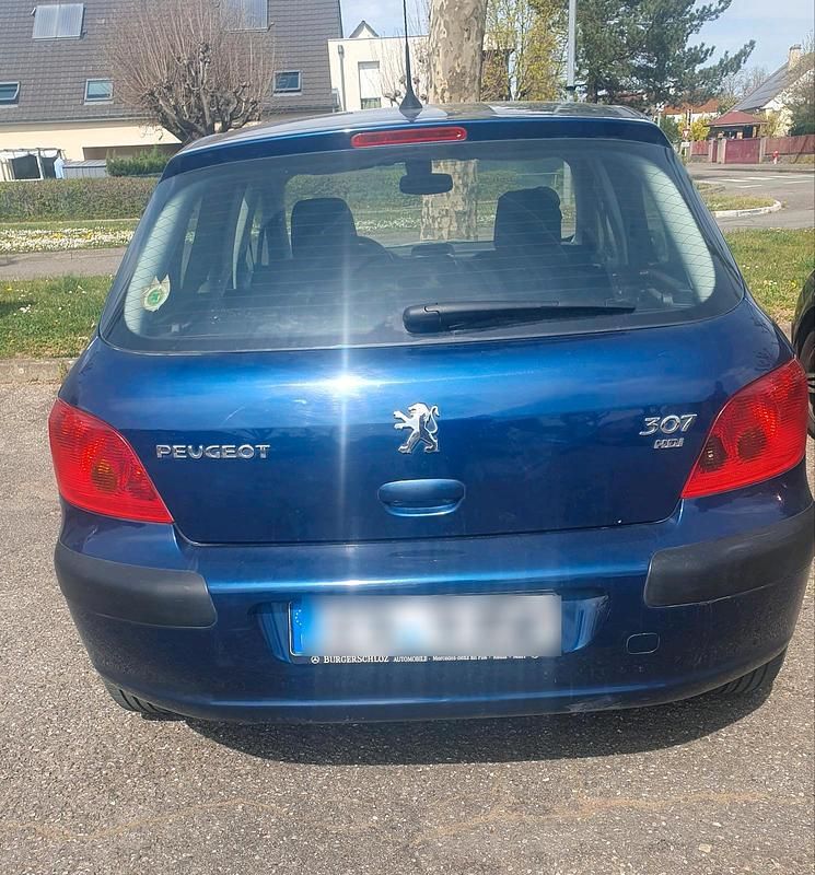 Gebraucht Peugeot 307 90 PS (66 kW) 2003 Blau Limousine