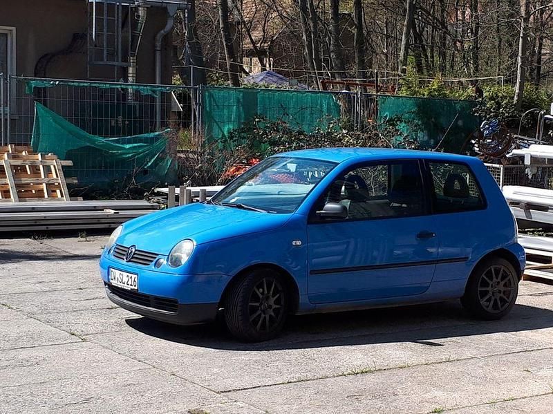 Blau Gebraucht 2007 VW Lupo Kleinwagen | 1.800 € (Etwas zu teuer) - Bild 1/1
