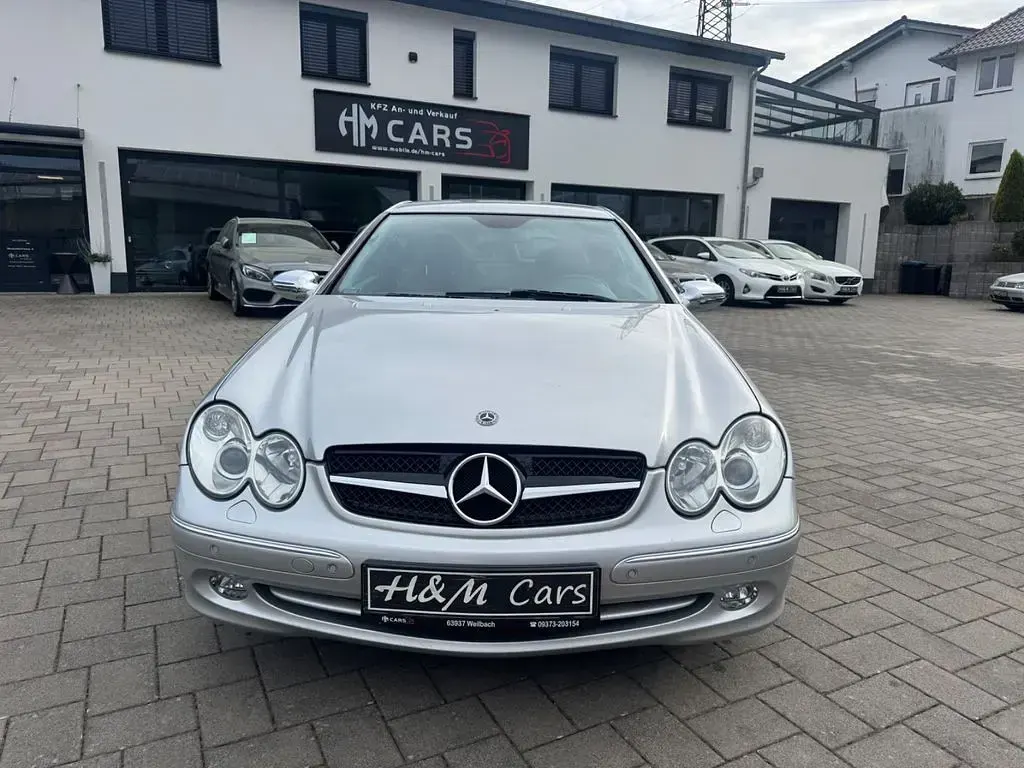 Gebraucht Mercedes CLK500 Avantgarde 306 PS (225 kW) 2005 Silber Coupé
