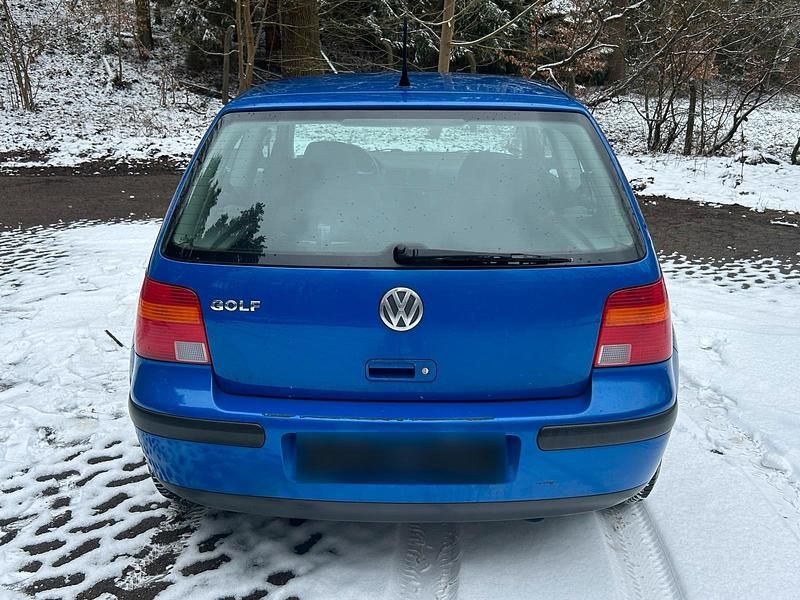 Gebraucht VW Golf IV 75 PS (55 kW) 1997 Blau Kleinwagen