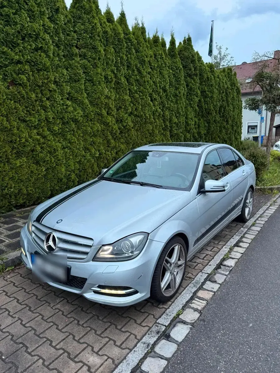 Gebraucht Mercedes C350 306 PS (225 kW) 2011 Silber Limousine