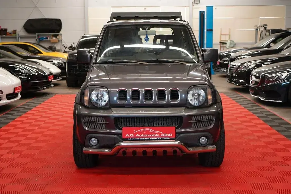Używany Suzuki Jimny 86 KM (63 kW) 2012 Szary SUV