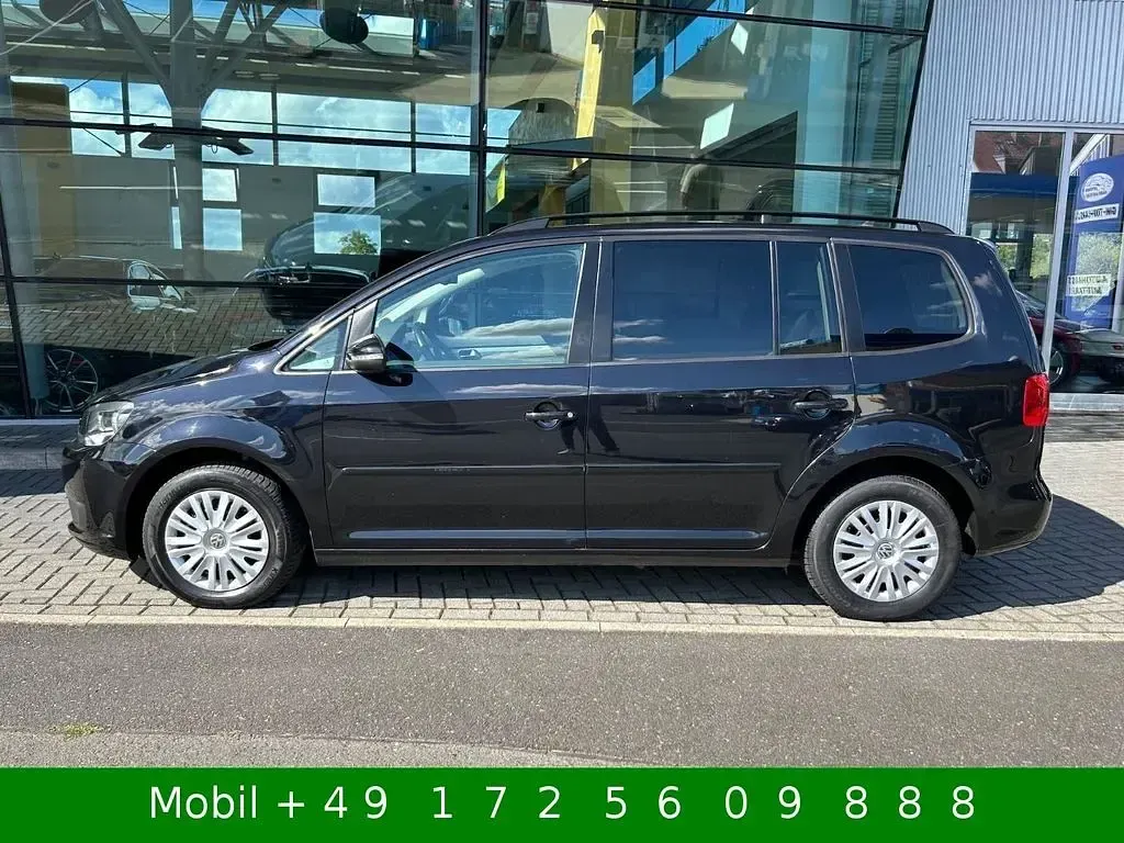 Gebraucht VW Touran Comfortline 105 PS (77 kW) 2011 Schwarz Van / Kleinbus