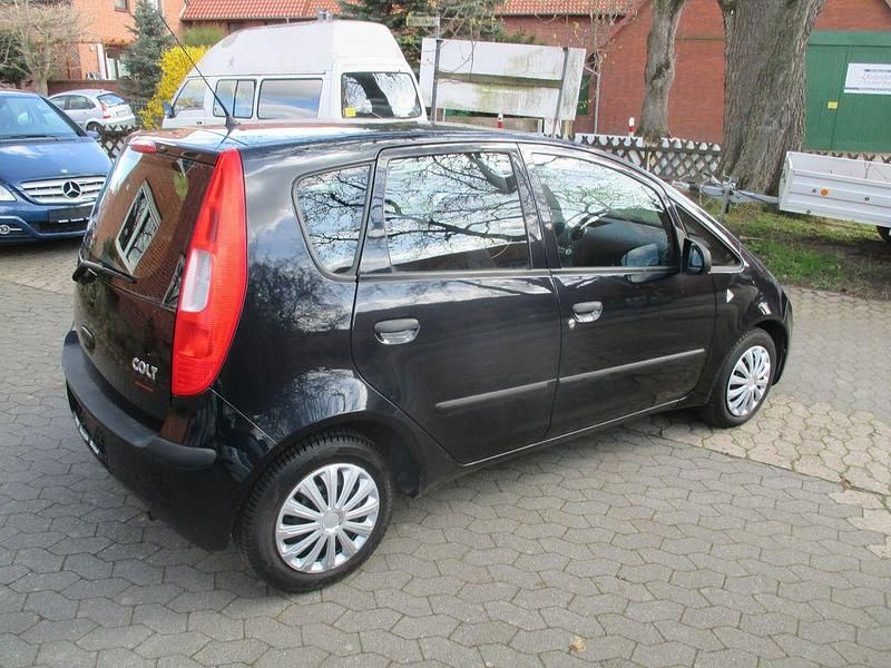 Gebraucht Mitsubishi Colt Inform 75 PS (55 kW) 2008 Schwarz Van / Kleinbus