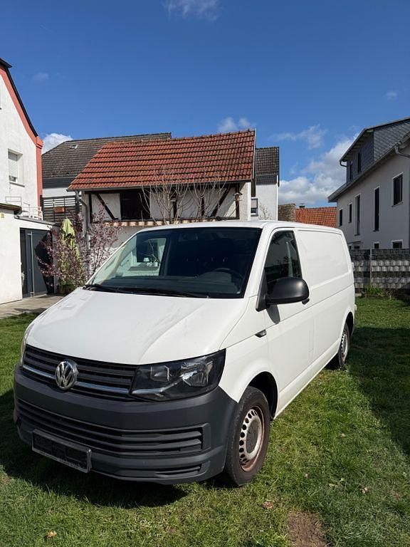 Gebraucht VW Transporter 150 PS (110 kW) 2016 Weiß Van