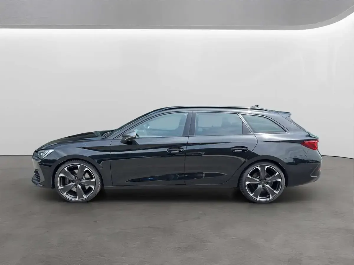Gebraucht Cupra Leon VZ 245 PS (180 kW) 2024 Schwarz Kombi
