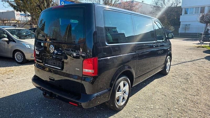 Gebraucht VW T5 140 PS (102 kW) 2012 Schwarz Van