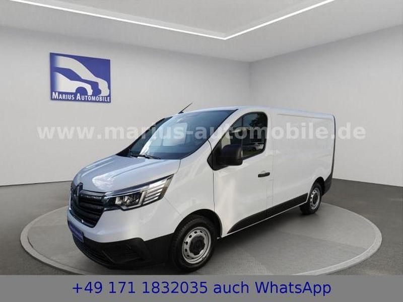 Weiß Gebraucht 2023 Renault Trafic Van / Kleinbus | 23.350 € (Fairer Preis) - Bild 1/4