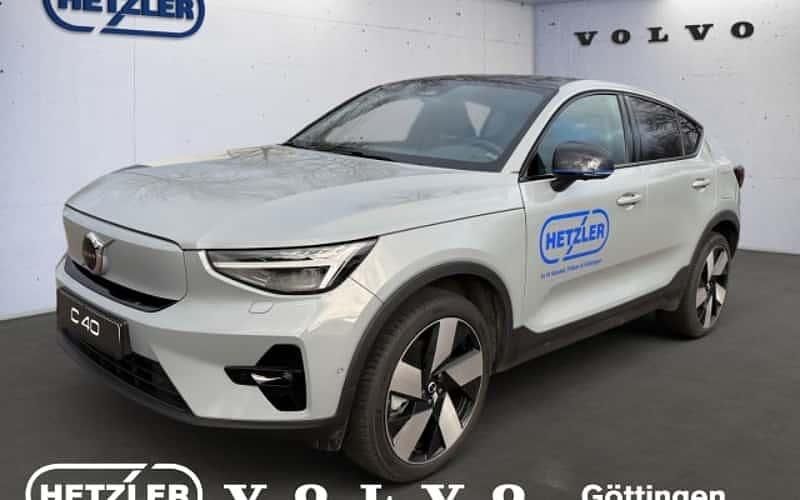 Grau Gebraucht 2024 Volvo EC40 Plus SUV | 66.642 € - Bild 1/3