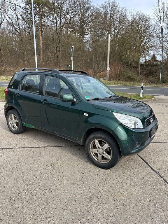Gebraucht Daihatsu Terios 105 PS (77 kW) 2009 Grün SUV