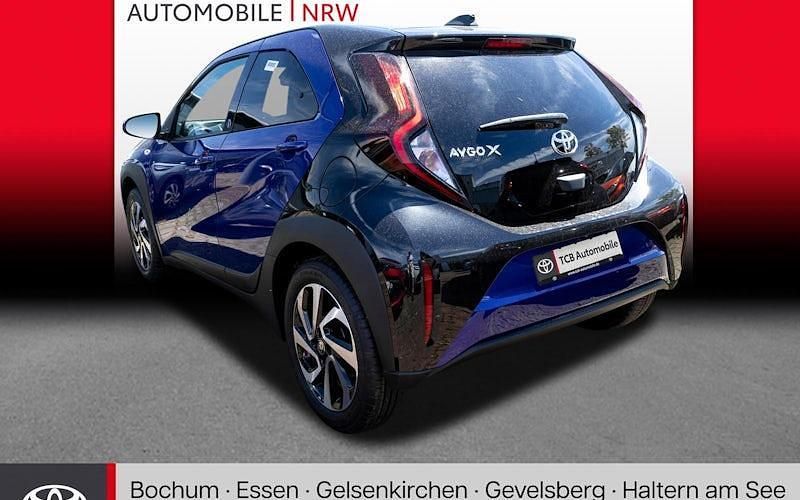 Gebraucht Toyota Aygo X 72 PS (52 kW) 2025 Blau SUV