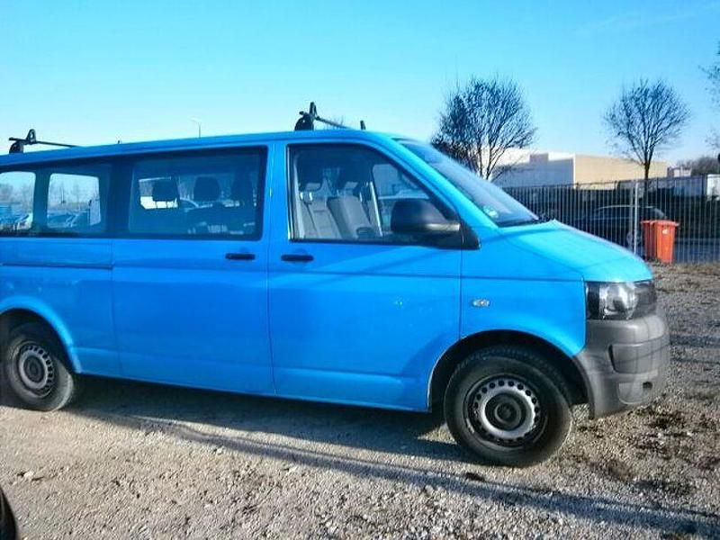 Gebraucht VW Transporter 102 PS (75 kW) 2013 Blau Van