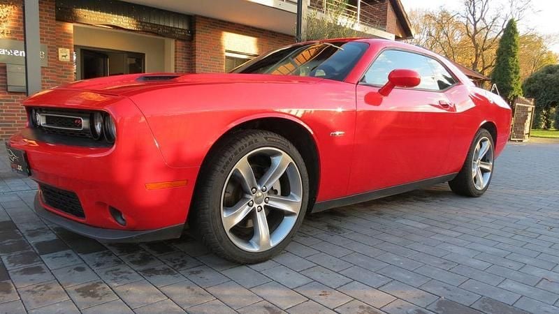 Gebraucht Dodge Challenger 381 PS (280 kW) 2015 Rot Coupé