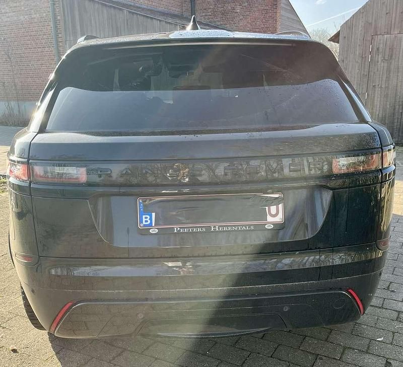 Gebraucht Land Rover Range Rover Velar 204 PS (150 kW) 2021 Schwarz SUV