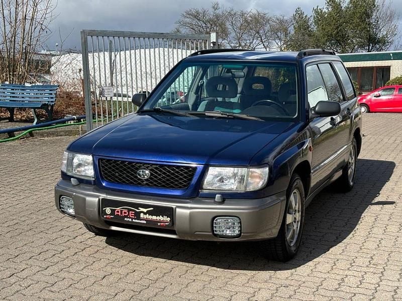 Gebraucht Subaru Forester 125 PS (91 kW) 2000 Blau SUV