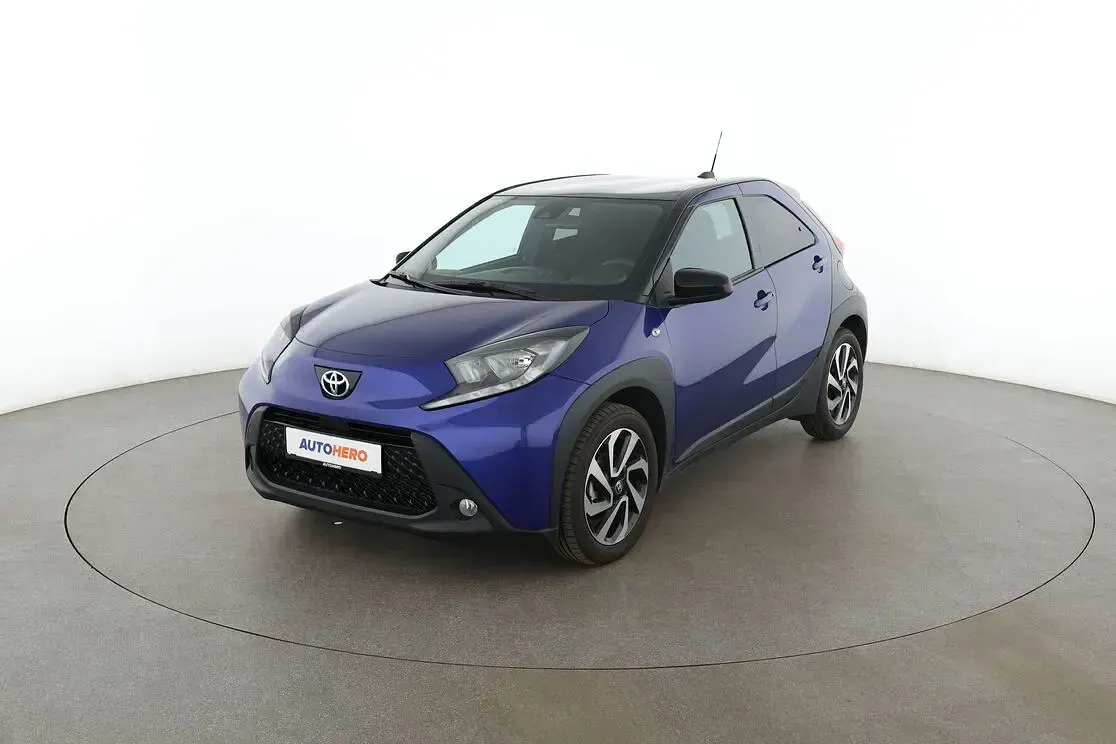 Gebraucht Toyota Aygo X Team 72 PS (52 kW) 2024 SUV