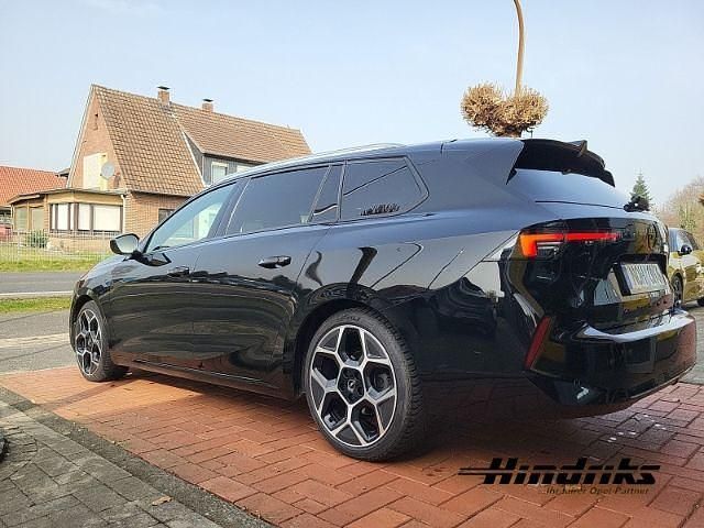 Gebraucht Opel Astra Ultimate 131 PS (96 kW) 2023 Schwarz Kombi