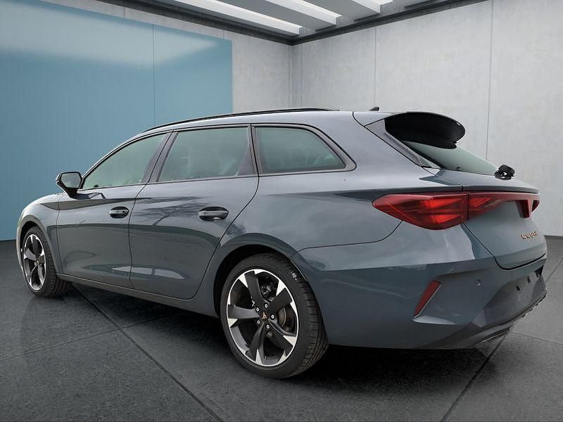 Neu Cupra Leon 150 PS (110 kW) 2026 Blau Kombi