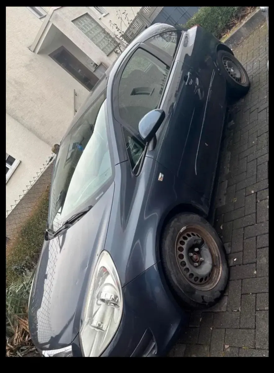 Gebraucht Opel Corsa 80 PS (58 kW) 2007 Andere farben Kleinwagen
